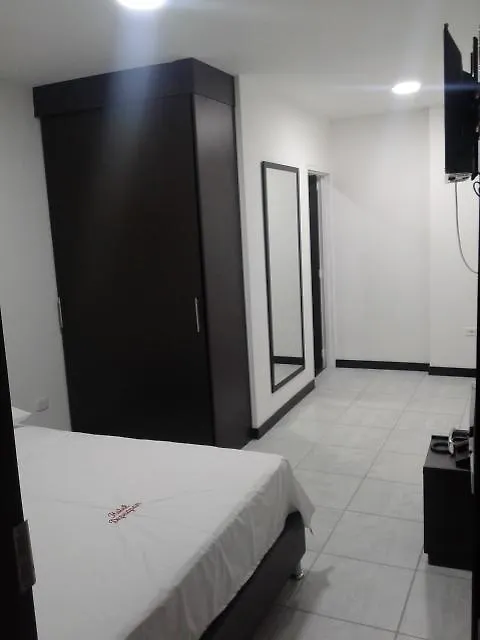 Hotel Depeapan Cali